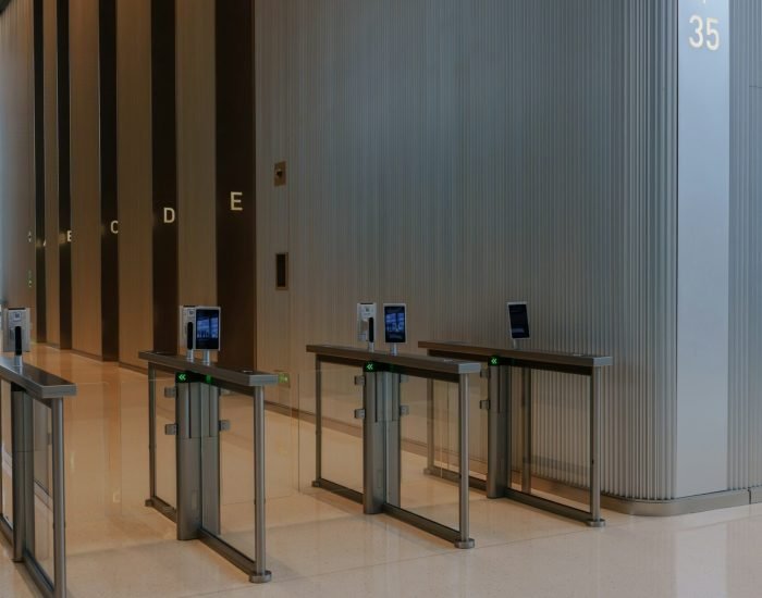 declan sun stm6gpnhs68 unsplash